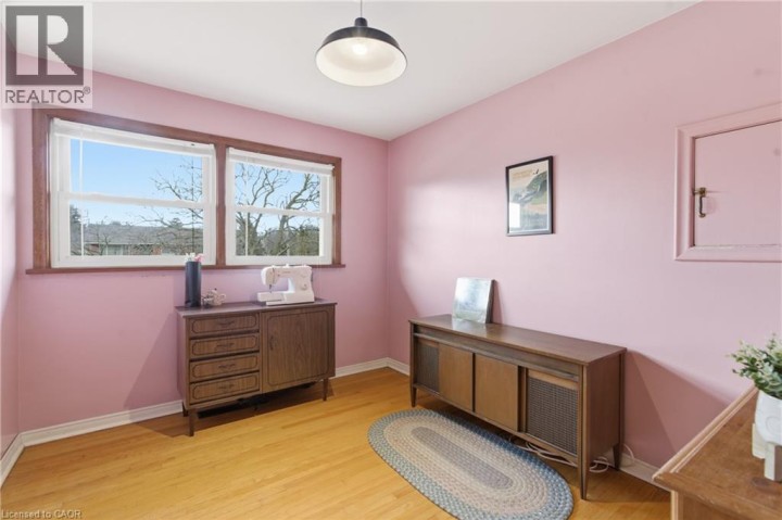 Photo 21 at 135 Burbank Road, Heritage Park / Rosemount, Kitchener