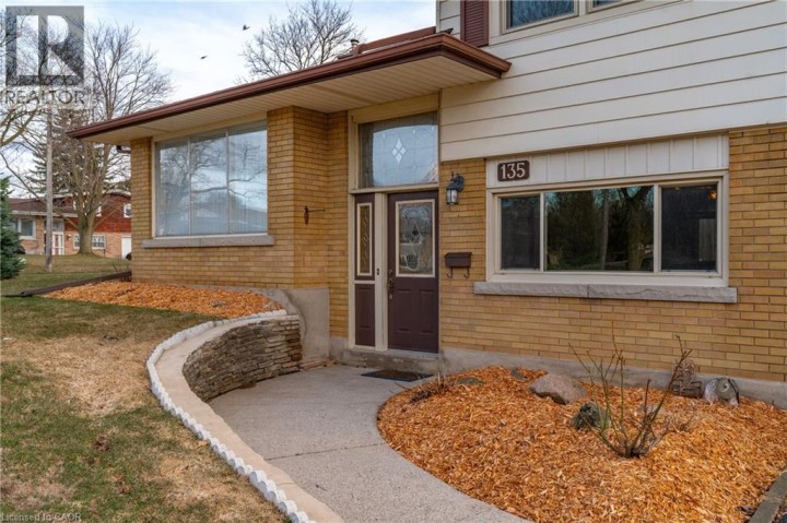 Photo 8 at 135 Burbank Road, Heritage Park / Rosemount, Kitchener