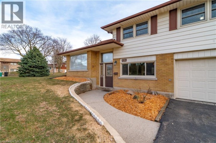 Photo 7 at 135 Burbank Road, Heritage Park / Rosemount, Kitchener