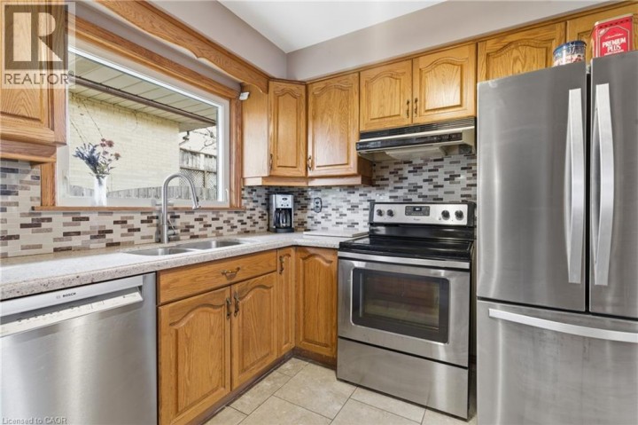 Photo 18 at 135 Burbank Road, Heritage Park / Rosemount, Kitchener