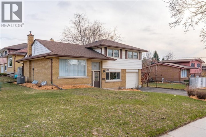 Photo 5 at 135 Burbank Road, Heritage Park / Rosemount, Kitchener