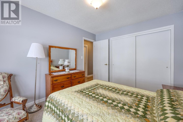 Photo 18 at 33 Wilkins Crescent, Tillsonburg