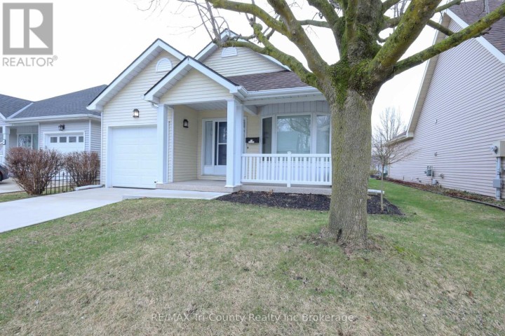 Photo 33 at 33 Wilkins Crescent, Tillsonburg