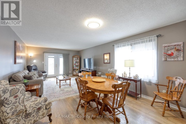 Photo 9 at 33 Wilkins Crescent, Tillsonburg