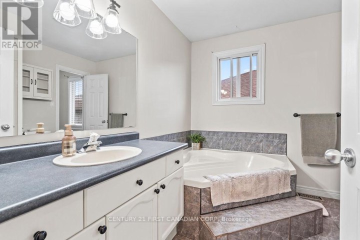 Photo 26 at 17 E Cottonwood Drive, St. Thomas