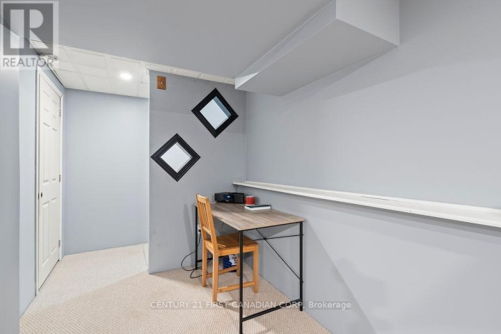 Photo 32 at 17 E Cottonwood Drive, St. Thomas