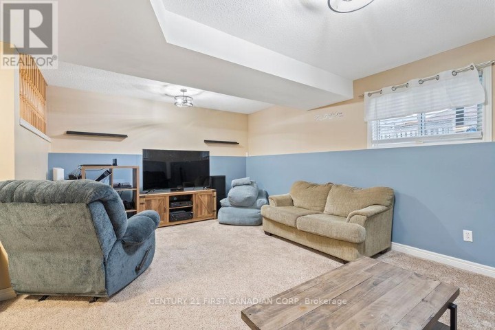 Photo 33 at 17 E Cottonwood Drive, St. Thomas