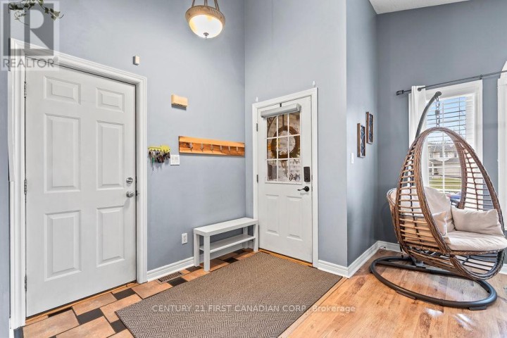 Photo 4 at 17 E Cottonwood Drive, St. Thomas