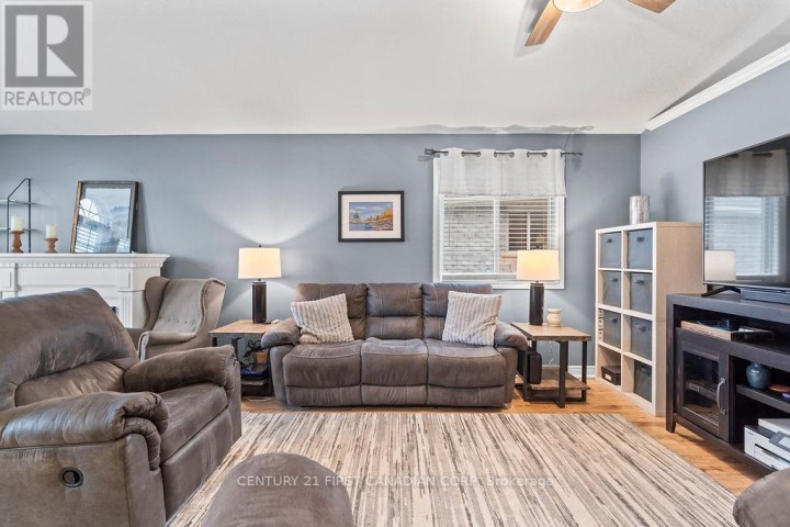 Photo 9 at 17 E Cottonwood Drive, St. Thomas