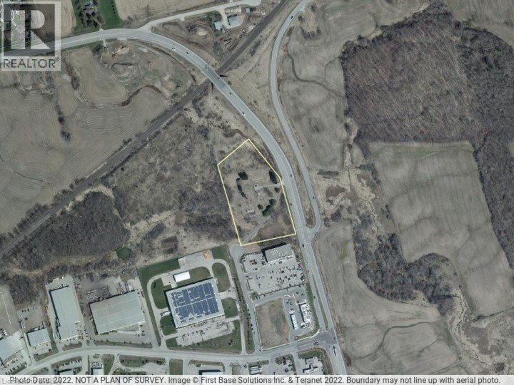 Photo 2 at 400 Garden Avenue, Lynden Park Mall, Brantford