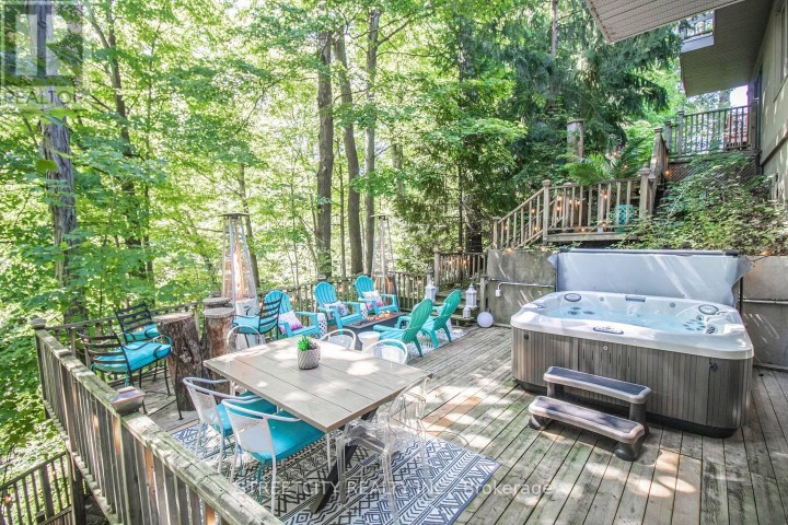 Photo 2 at 7 Thistle Court, Tillsonburg