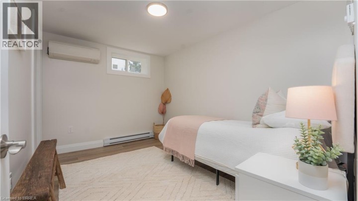 Photo 23 at 75 Henderson Avenue, Queensway / Grove, Brantford