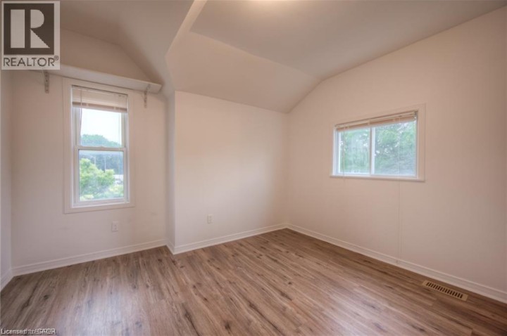 Photo 21 at 10 Bruce Street, East Ward, Brantford