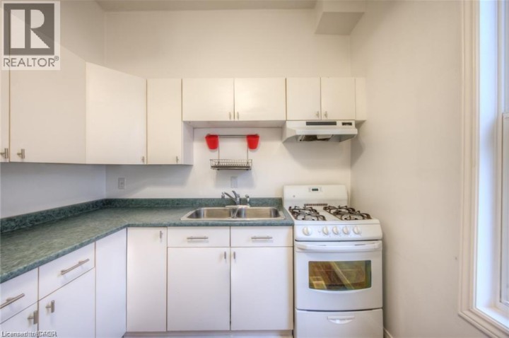 Photo 26 at 10 Bruce Street, East Ward, Brantford