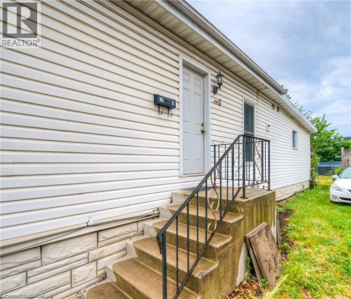 Photo 24 at 10 Bruce Street, East Ward, Brantford