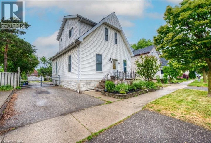 Photo 1 at 10 Bruce Street, East Ward, Brantford