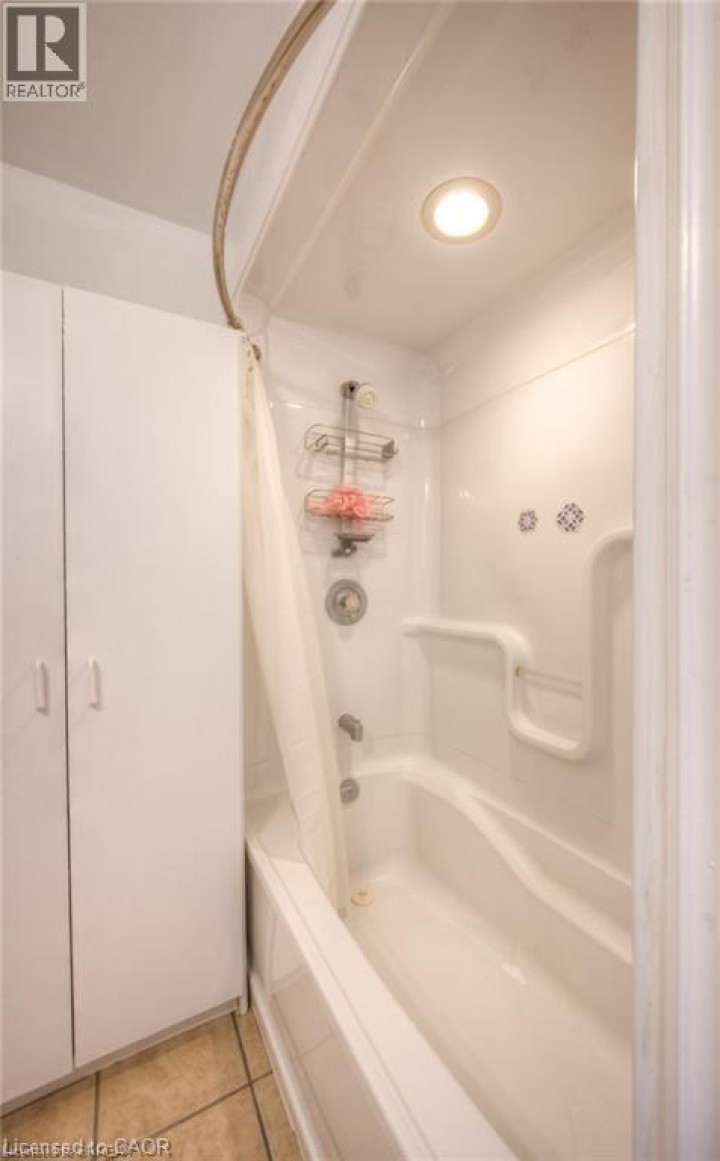 Photo 33 at 10 Bruce Street, East Ward, Brantford