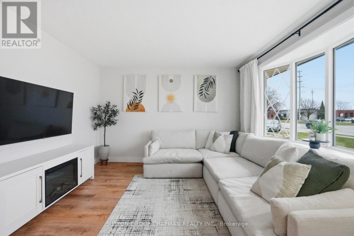 Photo 3 at 136 South Edgeware Road, St. Thomas