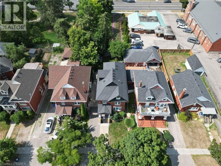 Photo 45 at 8 William Street, North Ward, Brantford