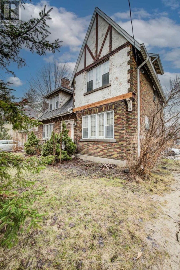 Photo 5 at 71 Margaret Avenue, Kitchener