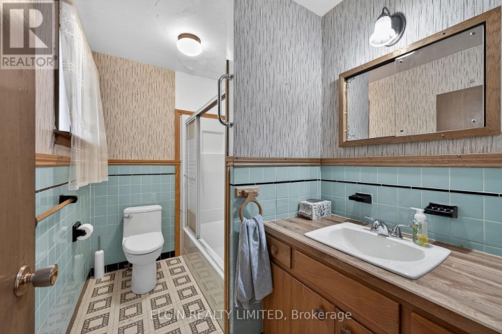 Photo 24 at 8 Ermatinger Street, St. Thomas