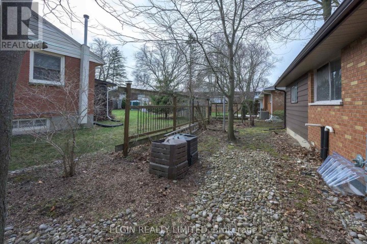 Photo 6 at 8 Ermatinger Street, St. Thomas
