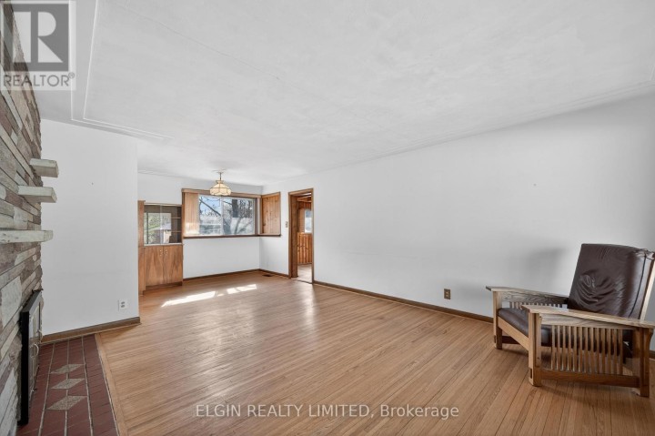 Photo 8 at 8 Ermatinger Street, St. Thomas