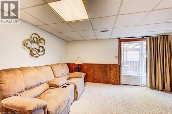 Photo 30 at 53 Greenock Drive, Laurentian Hills / Country Hills W, Kitchener