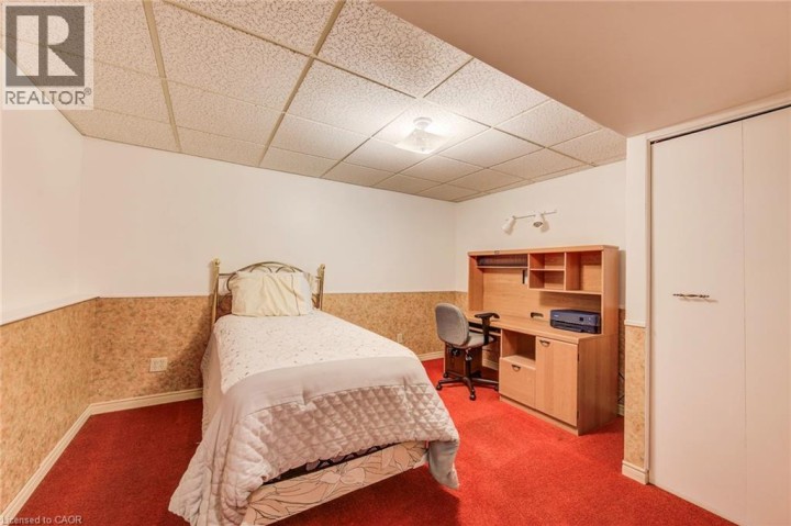 Photo 36 at 53 Greenock Drive, Laurentian Hills / Country Hills W, Kitchener