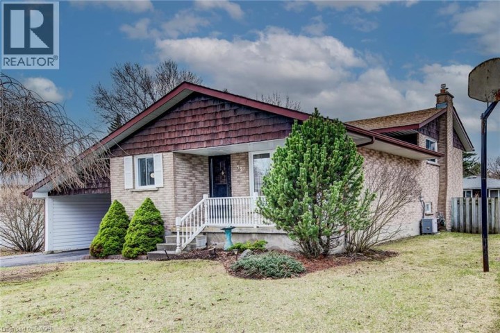 Photo 1 at 53 Greenock Drive, Laurentian Hills / Country Hills W, Kitchener