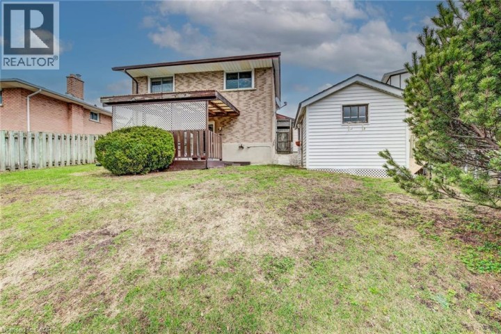Photo 42 at 53 Greenock Drive, Laurentian Hills / Country Hills W, Kitchener