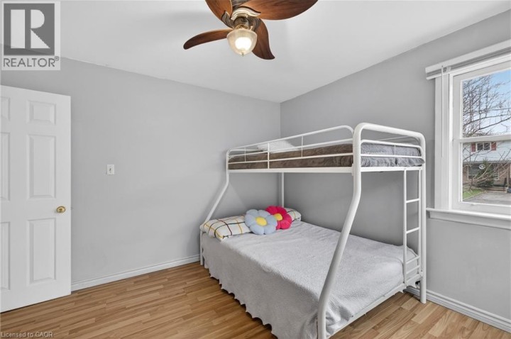 Photo 18 at 73 Avondale Street, Echo Place, Brantford