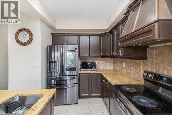 Photo 12 at 13 - 370 Stonehenge Drive, Sulphur Springs, Ancaster