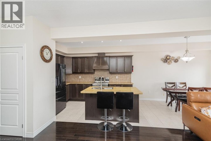 Photo 13 at 13 - 370 Stonehenge Drive, Sulphur Springs, Ancaster