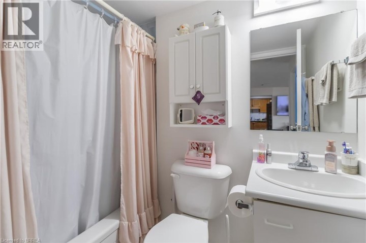 Photo 13 at 506 - 9 Bonheur Court, Lynden Hills, Brantford