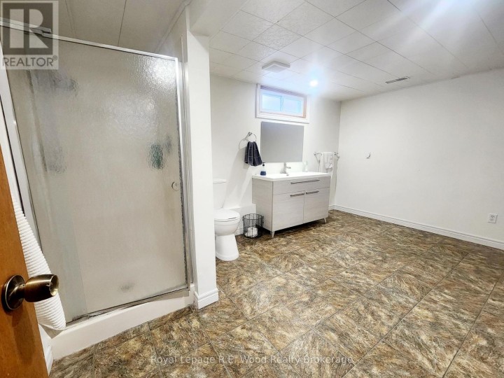 Photo 18 at 6 Centennial Avenue, Tillsonburg