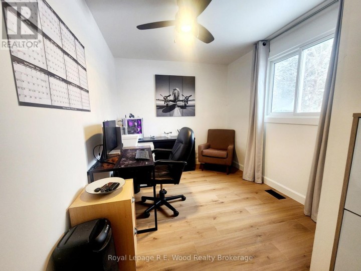 Photo 9 at 6 Centennial Avenue, Tillsonburg