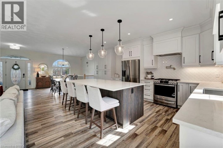 Photo 15 at 30 Douglas Street, Sw Rural, Brantford