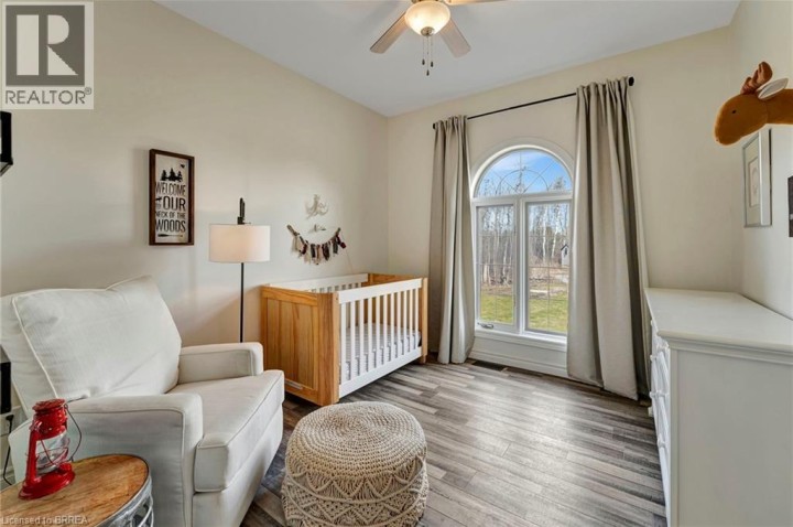 Photo 24 at 30 Douglas Street, Sw Rural, Brantford