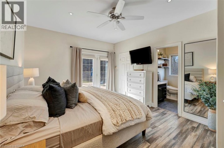 Photo 26 at 30 Douglas Street, Sw Rural, Brantford