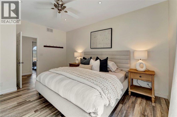 Photo 27 at 30 Douglas Street, Sw Rural, Brantford