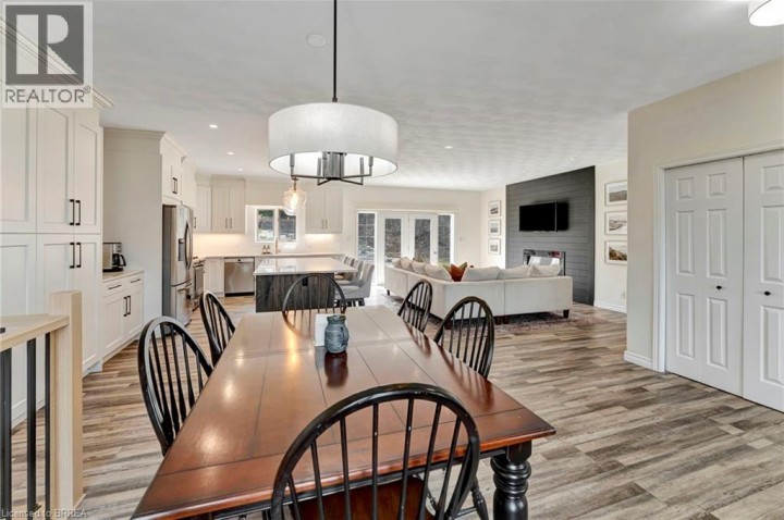 Photo 31 at 30 Douglas Street, Sw Rural, Brantford