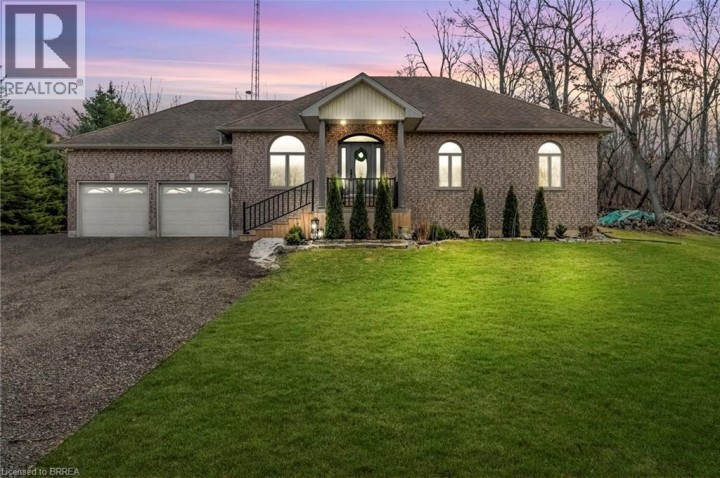 Photo 4 at 30 Douglas Street, Sw Rural, Brantford