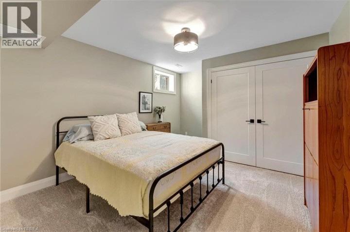 Photo 41 at 30 Douglas Street, Sw Rural, Brantford