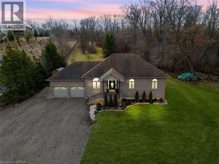 Photo 5 at 30 Douglas Street, Sw Rural, Brantford