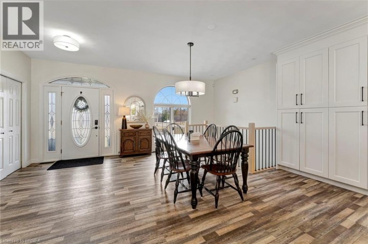 Photo 8 at 30 Douglas Street, Sw Rural, Brantford