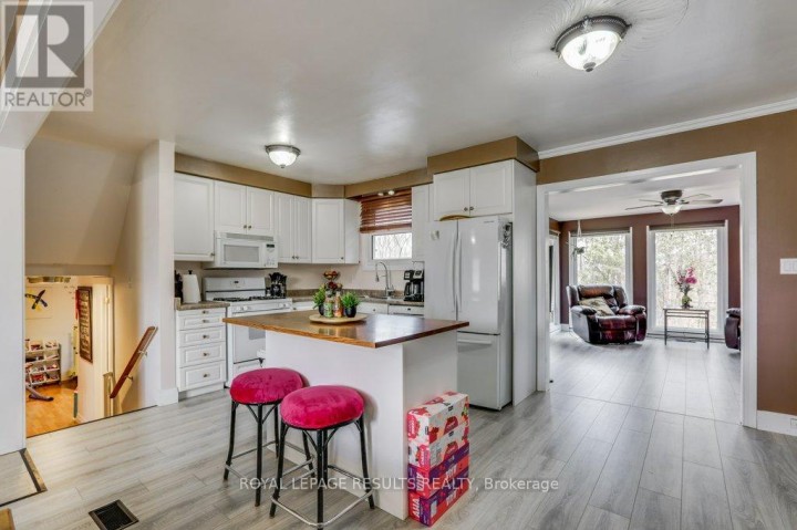 Photo 10 at 2 Northwood Place, St. Thomas