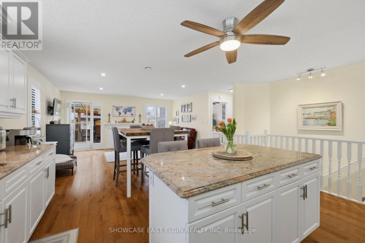 Photo 4 at 2 Harrington Crescent, St. Thomas