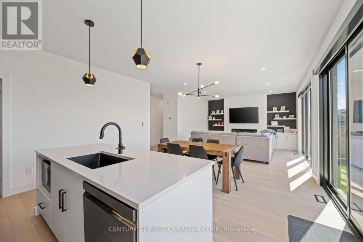 Photo 14 at 5 Hartland Circle, St. Thomas