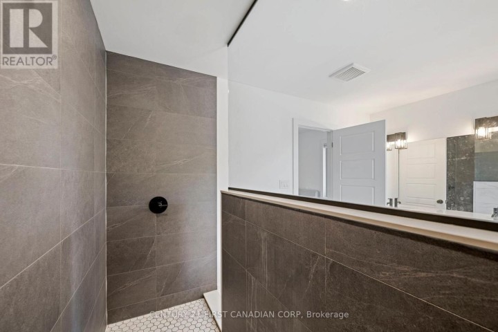Photo 30 at 5 Hartland Circle, St. Thomas